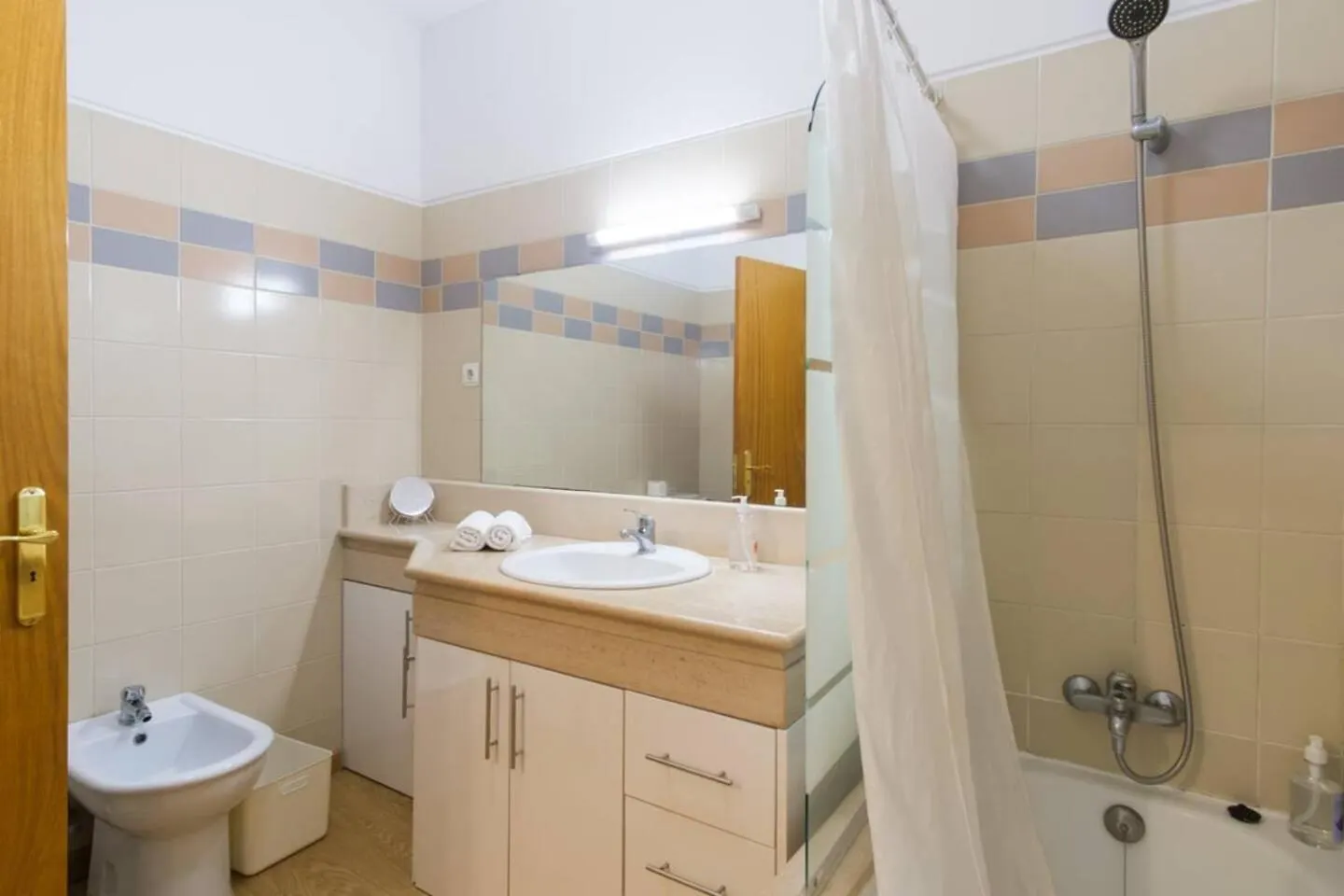 Brava Home - Best Location To Explore Madeira ريبيرا برافا 0*,
